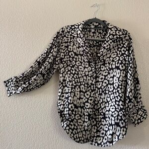 GLAM Stylish Black and White Women's Top